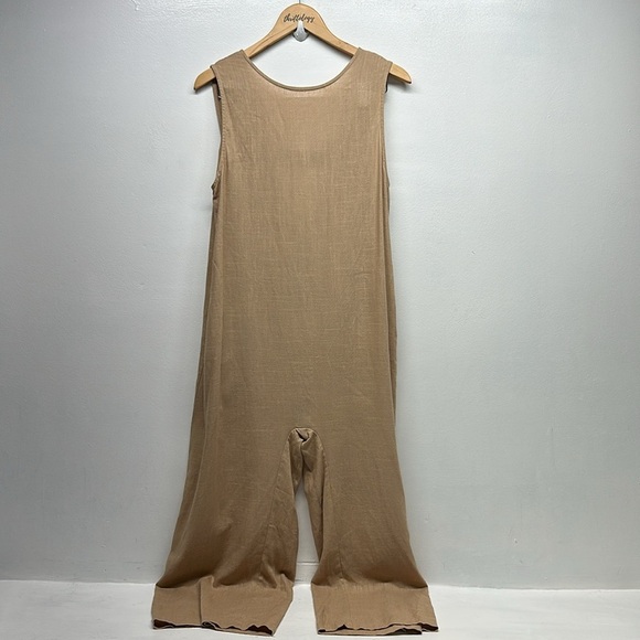 Petal + Pup Yardlee Jumpsuit Linen Sleeveless Pockets Open Back Tan New Size 4 - Picture 4 of 9
